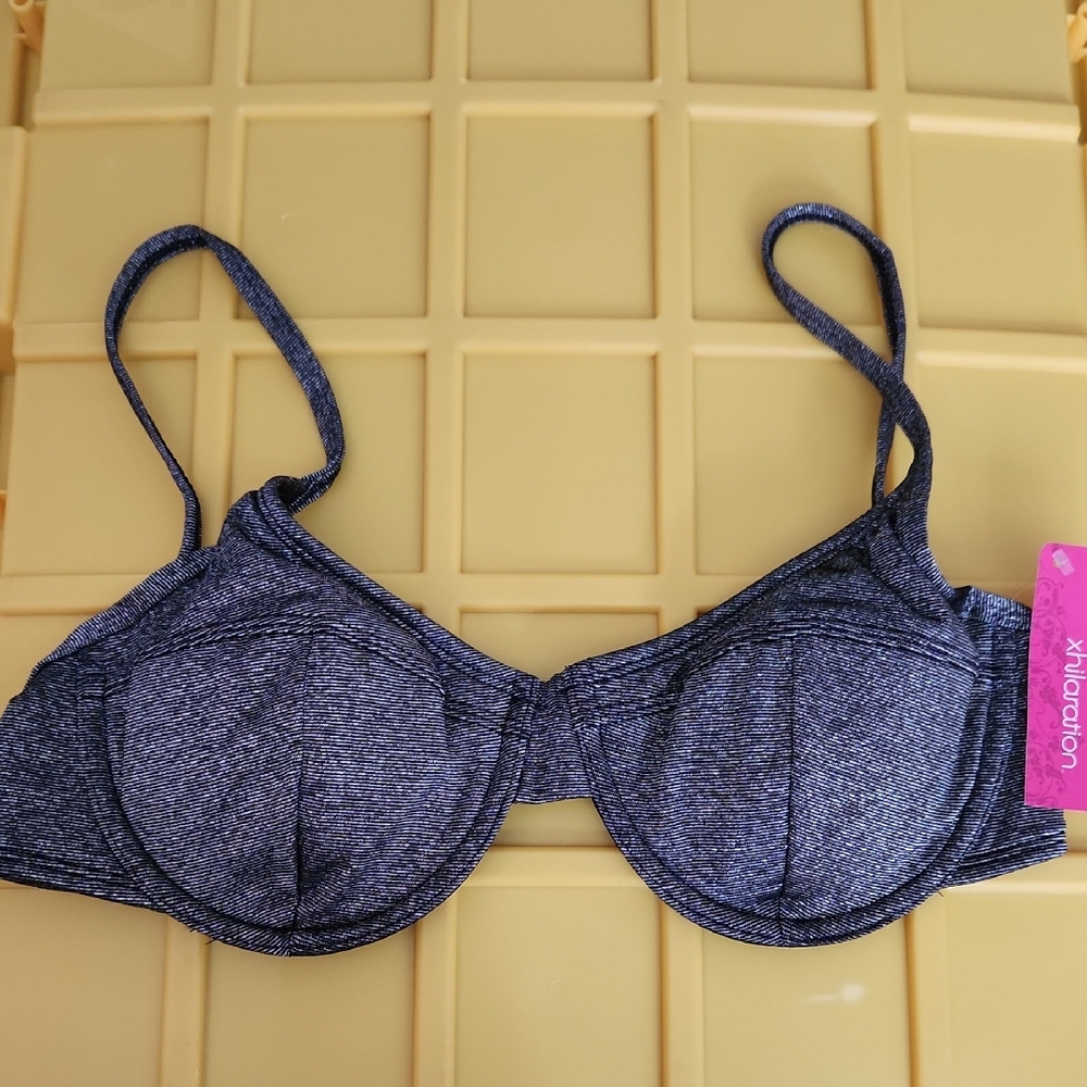 Silver/black Bikini Top With Underwire